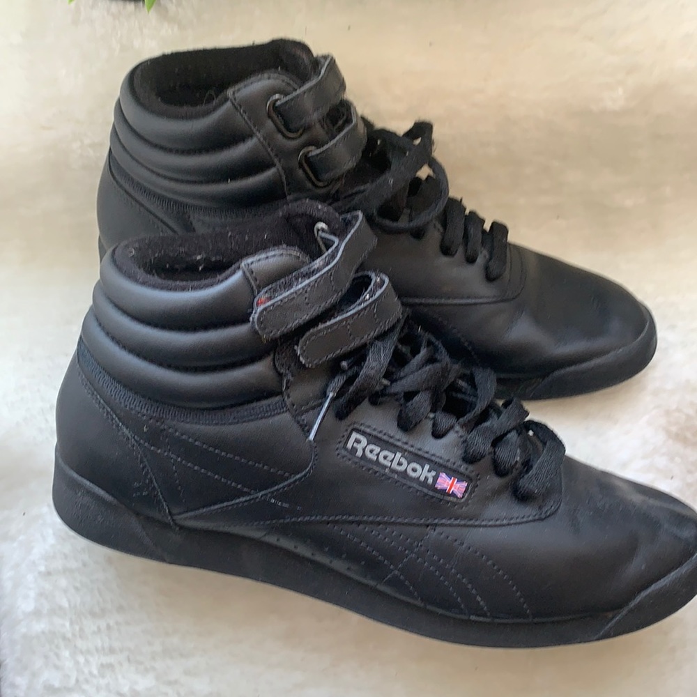 Women Reebok Black Sneakers